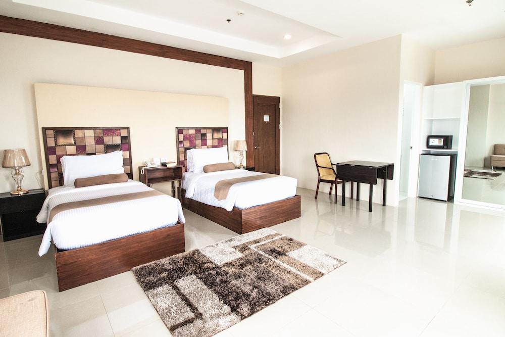 Hotel Dumaguete Ντουμαγκέτ Εξωτερικό φωτογραφία